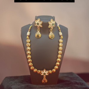 Fulki Pearl Drop Necklace Set