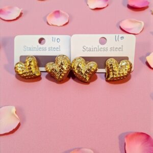 Fulki Textured Heart Stud Earrings