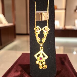 Fulki Royal Ruby Pendant Necklace
